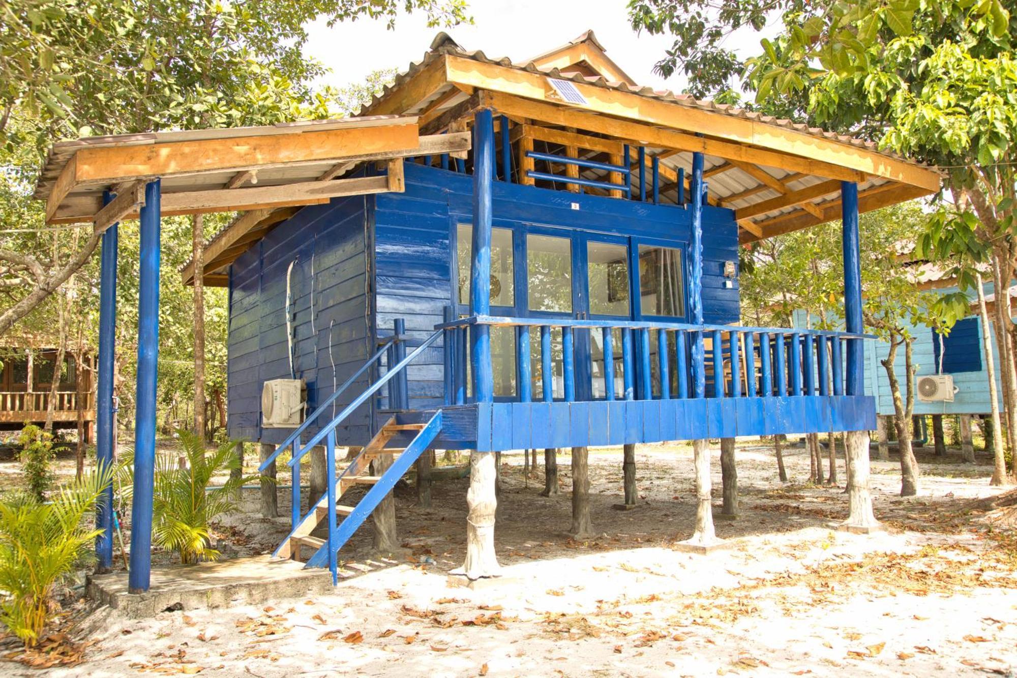 Koh Rong Beach Hostel And Bungalows Kaoh Touch Eksteriør bilde
