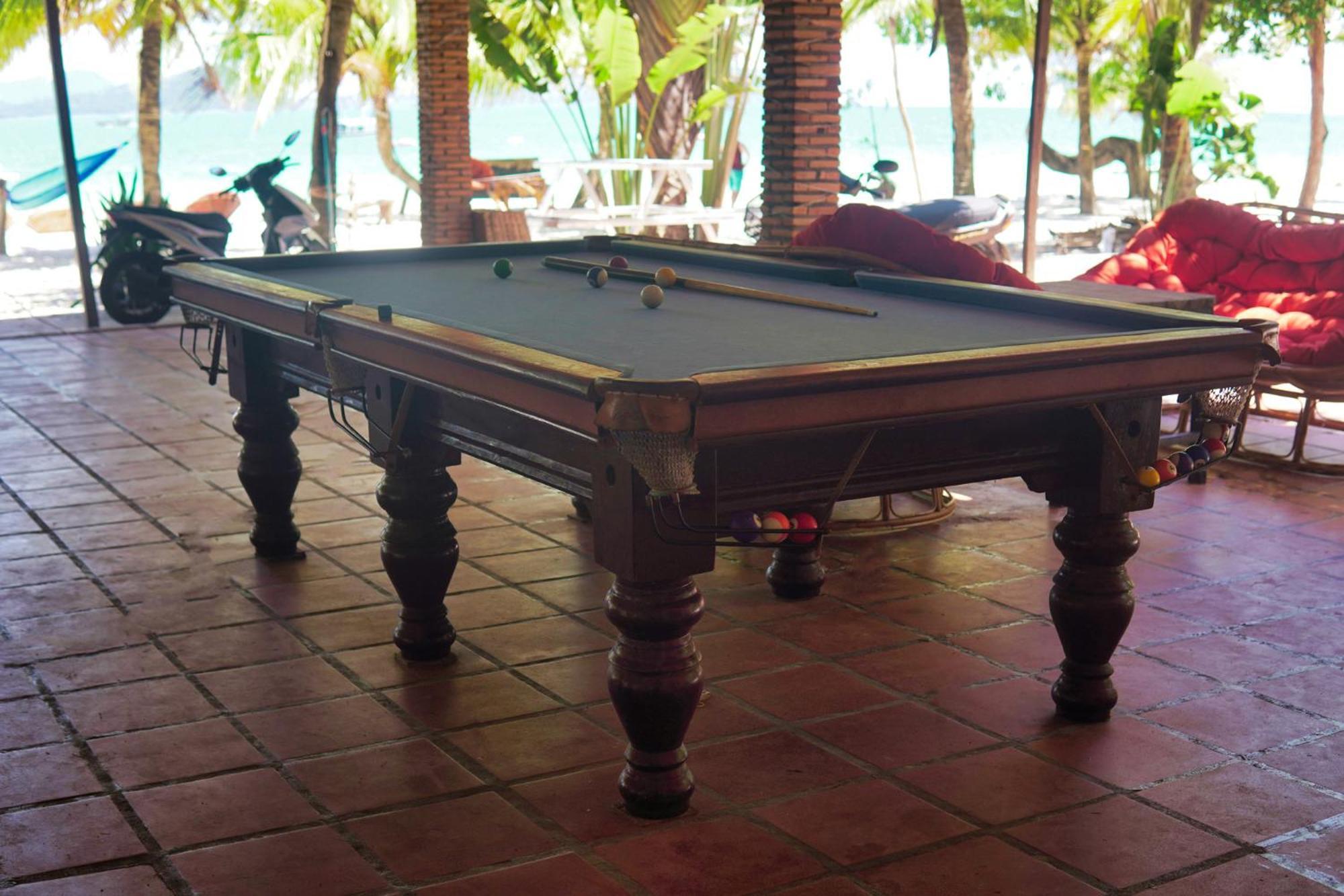 Koh Rong Beach Hostel And Bungalows Kaoh Touch Eksteriør bilde