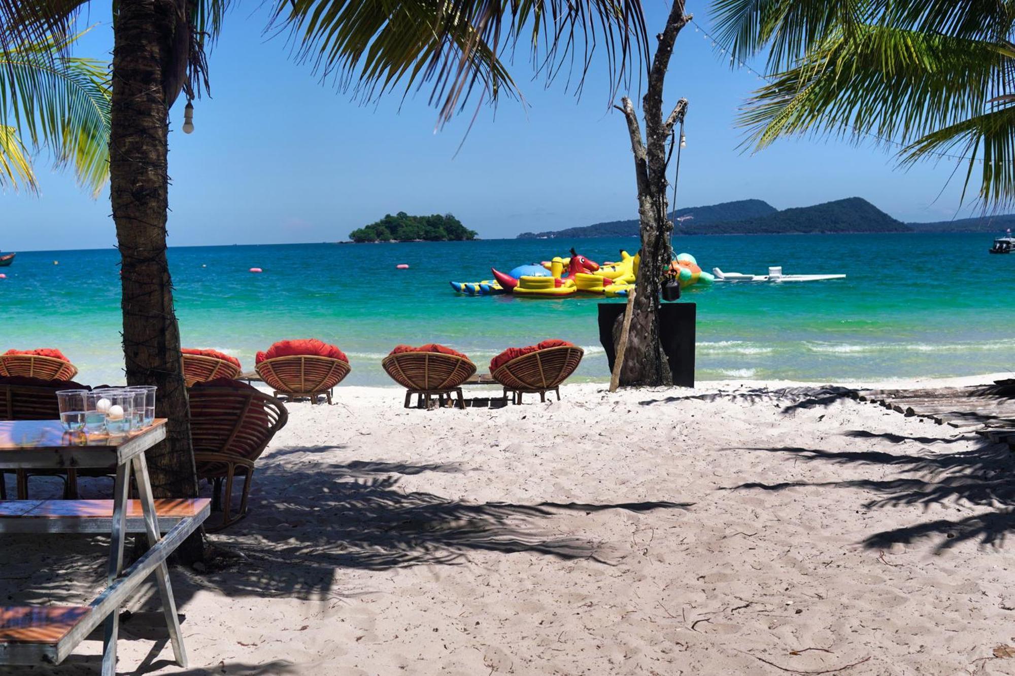 Koh Rong Beach Hostel And Bungalows Kaoh Touch Eksteriør bilde