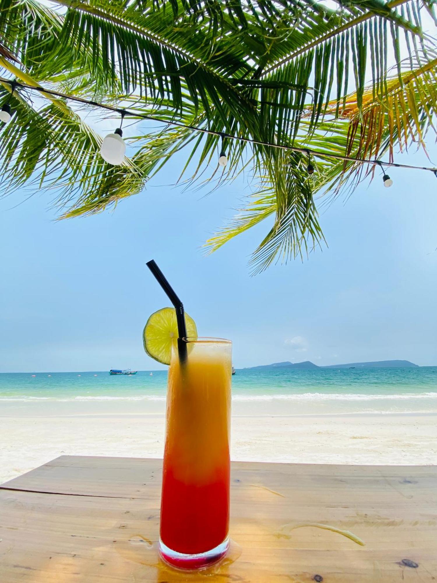 Koh Rong Beach Hostel And Bungalows Kaoh Touch Eksteriør bilde