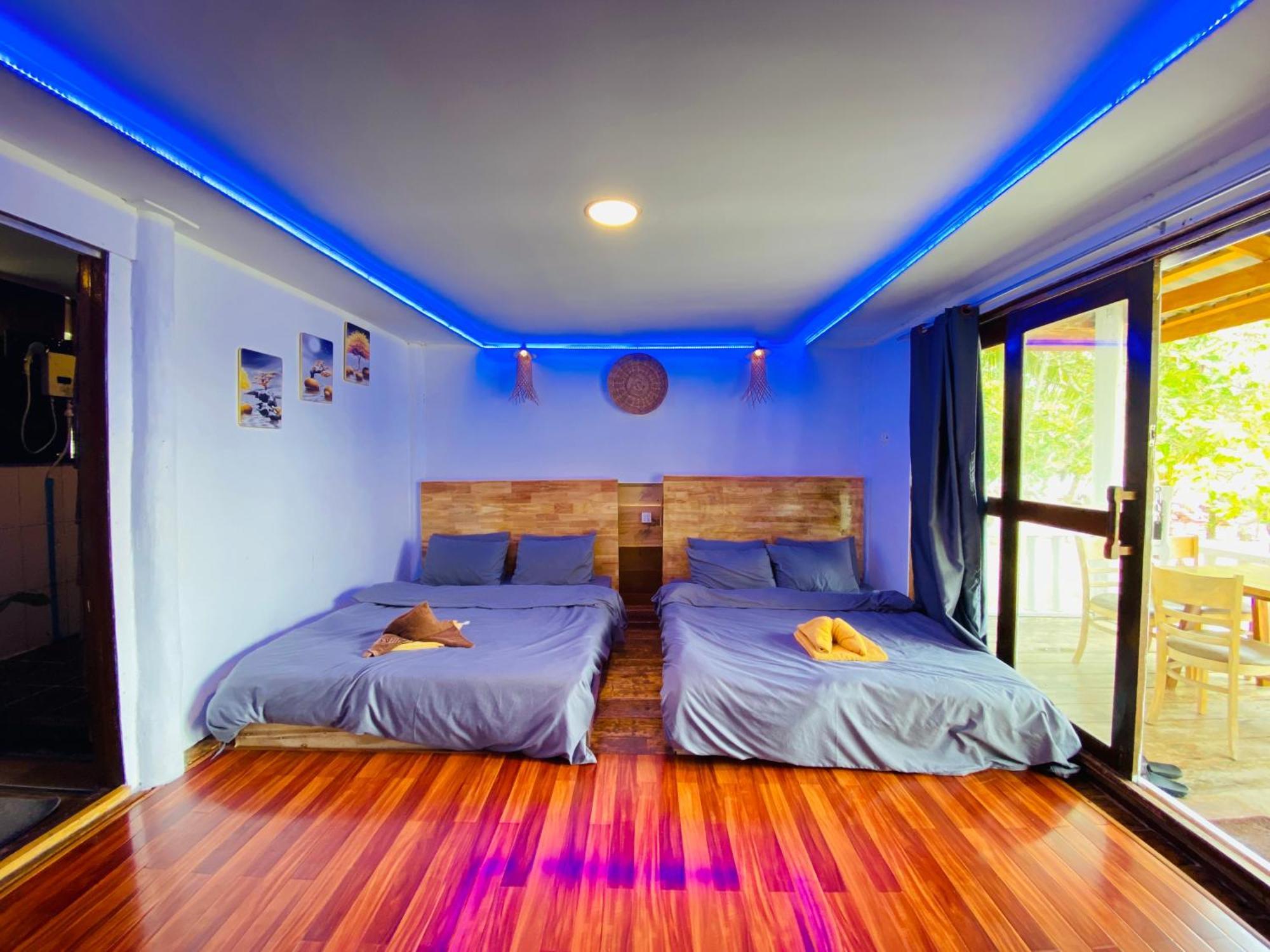 Koh Rong Beach Hostel And Bungalows Kaoh Touch Eksteriør bilde