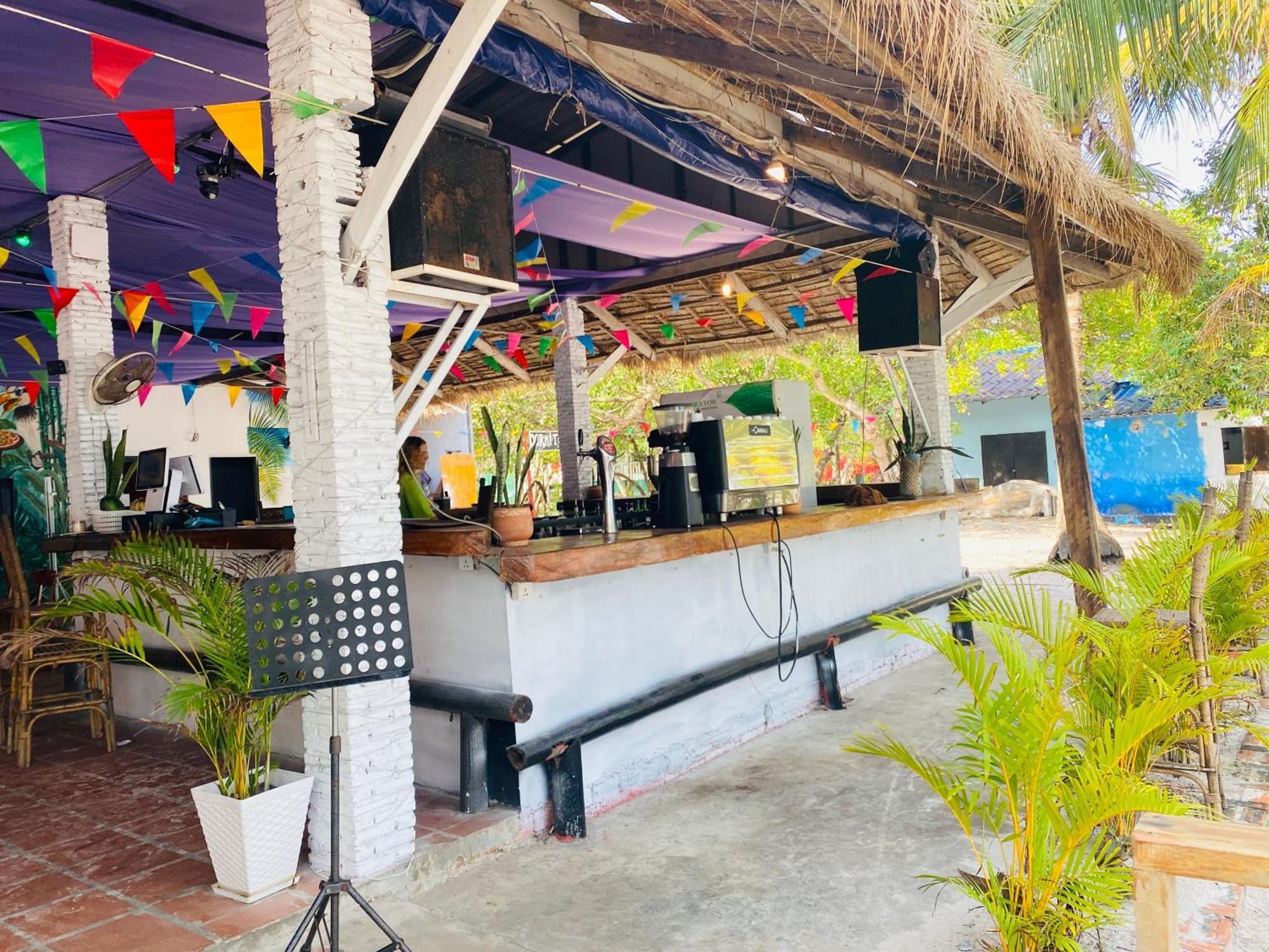 Koh Rong Beach Hostel And Bungalows Kaoh Touch Eksteriør bilde